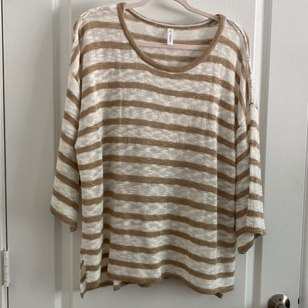 Lightweight striped sweater oversized M/L. Wishlist